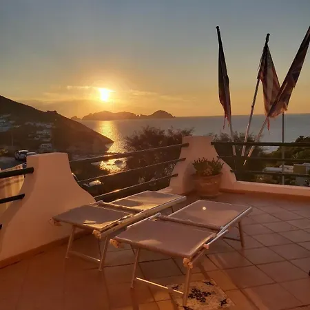 Ortensia 3* Ponza