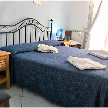 Ortensia 3* Ponza